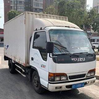 Isuzu Used Cargo Truck 90hp 4x2 Model Year 2012 Euro 3