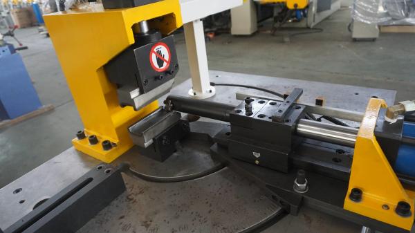CH40 Hydraulic Notching Machine Punching Machine For Metal Pipes