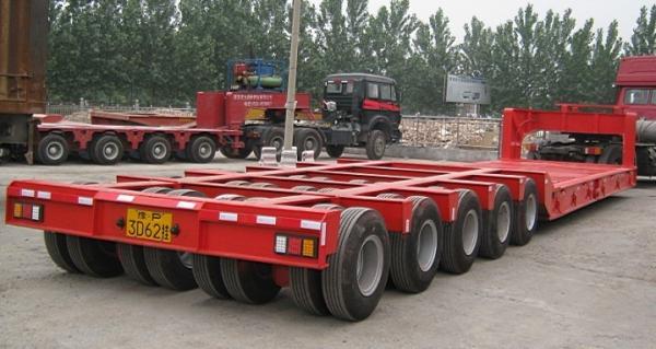 Six Double Chamber Low Bed Semi Trailer Steel Sheet 4mm Thickness