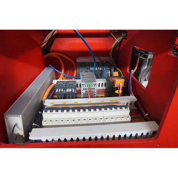 Сервопривод CNC машины резца паза металлического листа v полный