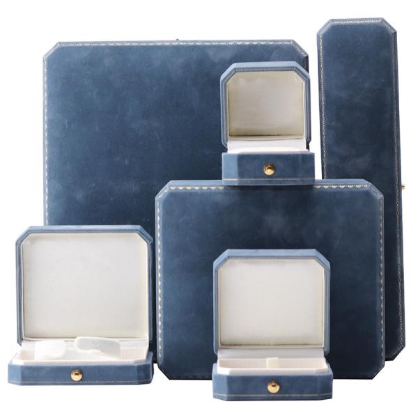 Light Blue Velvet Jewelry Box for Customized Luxury Necklace and Bracelet Packaging