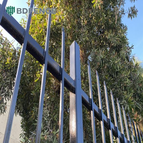 Vibration-Dampening Tubular Steel Fence Machinery Protection