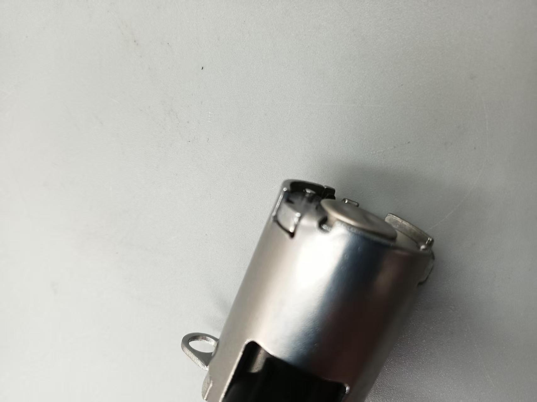 One Stop Purchase Middle Oil Pan Control Valve 2781800415 for Mercedes Benz