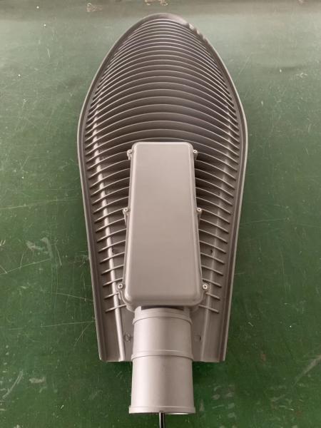 Dia Casting Aluminium 3000K IP65 150w LED Street Light