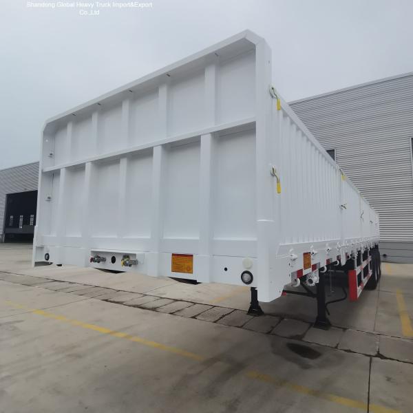 3-Axle Fence Semi Trailer for Livestock and Bulk Cargo Transport