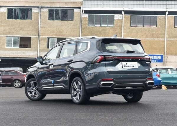 Nova versão pessoal adulto Geely Carro SUV gasolina gasolina óleo combustível 2 WD Carro