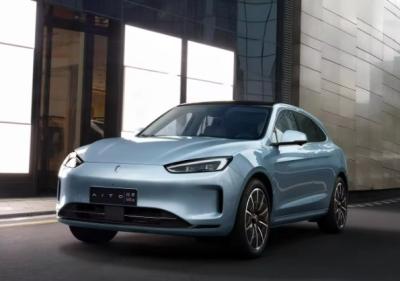 Customized Exterior Color Huanyu Auto Midsize SUV M5 Phev All Wheel Drive Smart Car