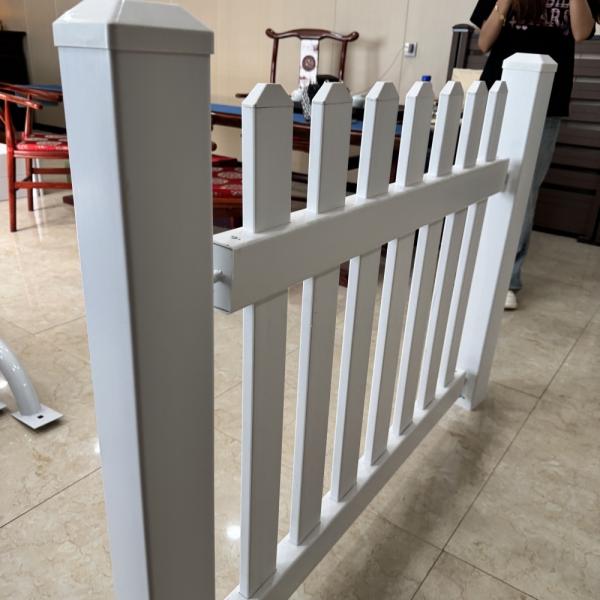 4ft High Good Flexibility PVC White Vinyl Fence Front Yard Low Installation Cost