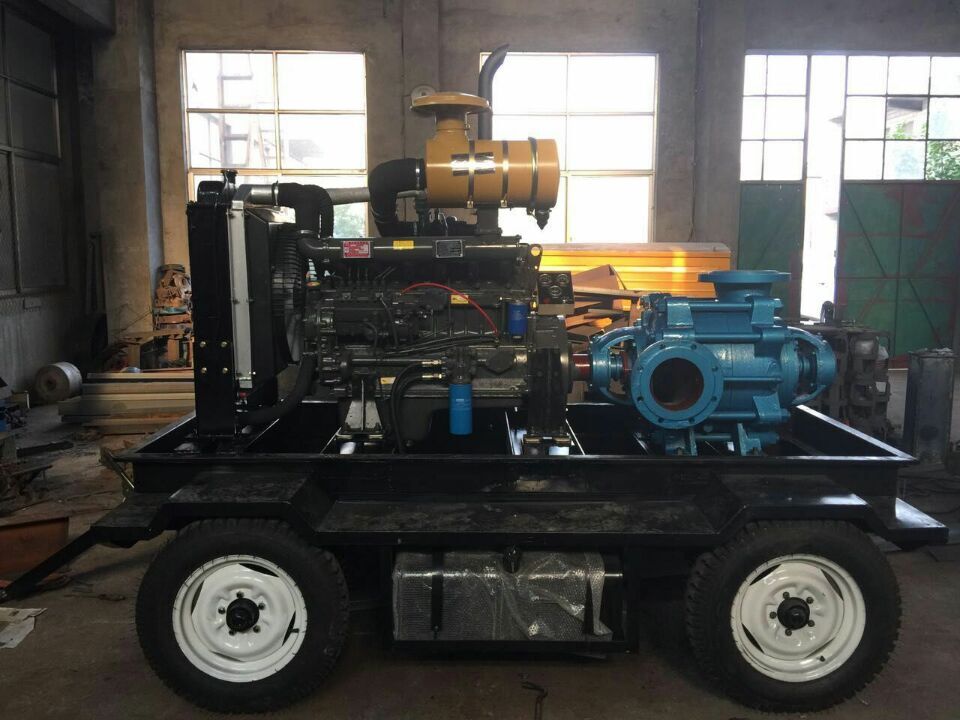 Водяная помпа трейлера дизельная установила с двигателями дизеля Cummins для полива земледелия