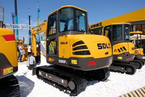 14Ton Rated Load YUCHAI Engine Hydraulic Volvo L70E Wheel Loader