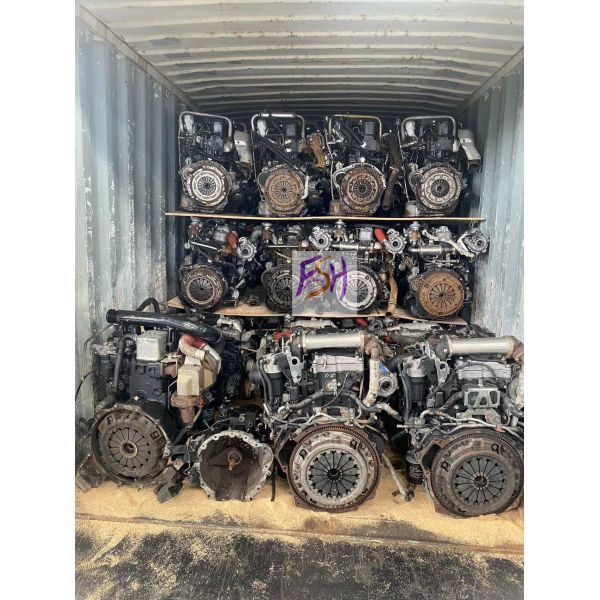 Original Used Engine diesel  4HK1 for Isuzu Truck Bus 700P Application