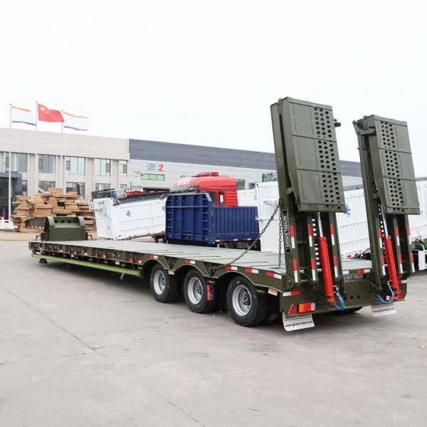 Flatbed 3 Axles 40FT Container Semi Trailer for Container Transportation