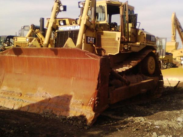 Used CAT Crawler Bulldozer D9N Original One