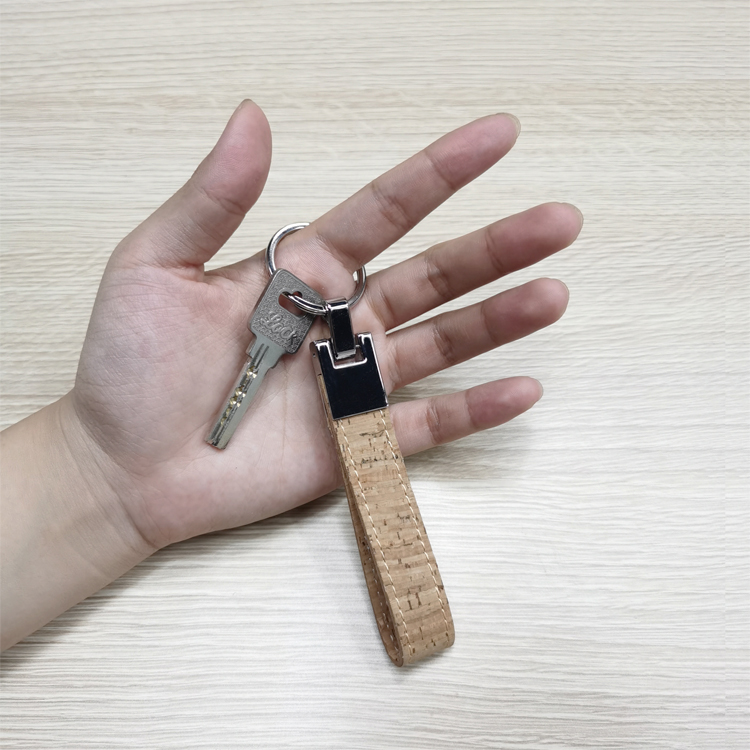 Подарок рекламы сувенира кольца для ключей 12mm оптовый кожаный Keychains равнины пробочки кожаный
