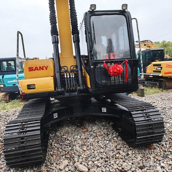 SANY SY135 Used Small Excavator 73kw Rated Power 0.6m3 Bucket Capacity 240L Large Fuel Tank