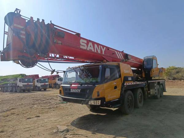 15 ans de service Réduction directe sur la grue de camion usée de 75 t avec 4 arbres