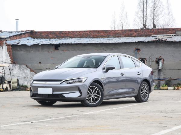 New Byd Qin Plus Car Ev 4 Door 5 Seater Sedan 420KM Long Range Electric Cars