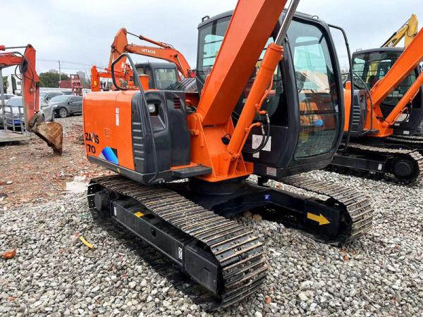 Usado Hitachi Zaxis 120 Excavator 7 Ton ZX70 Crawler com motor ISUZU componentes-chave motor engrenagem caixa de velocidades rolamento para Sal