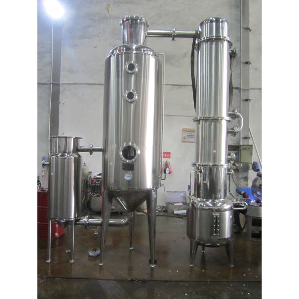 1.5 - 10m2 Cooling Rotary Vacuum Evaporator 350 Kg/H - 2000 Kg/H 2l Rotovap