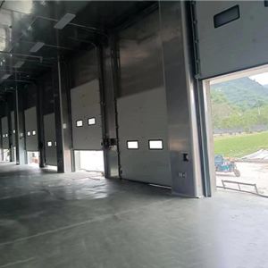 Steel Sectional Overhead Door 10-15m/min Opening Speed For Airport Ground Support Facilities