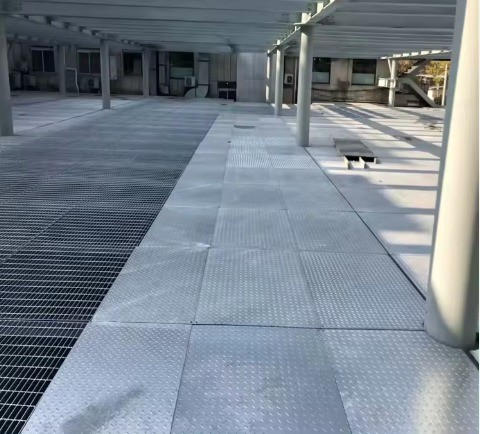 Industrial Design Style Heavy Duty Steel Grating for Parking Lot Drainage Ditch Cover