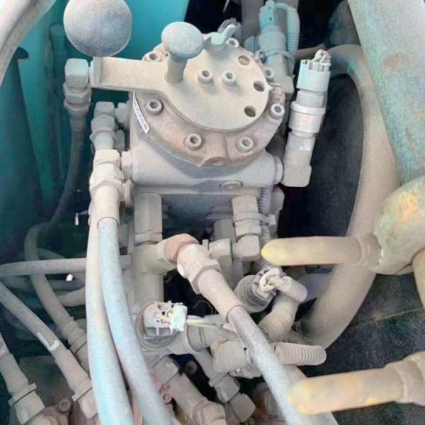 Buena condición Kobelco SK 60 Excavadora Mini con capacidad de 0.24 m3 en Shanghai