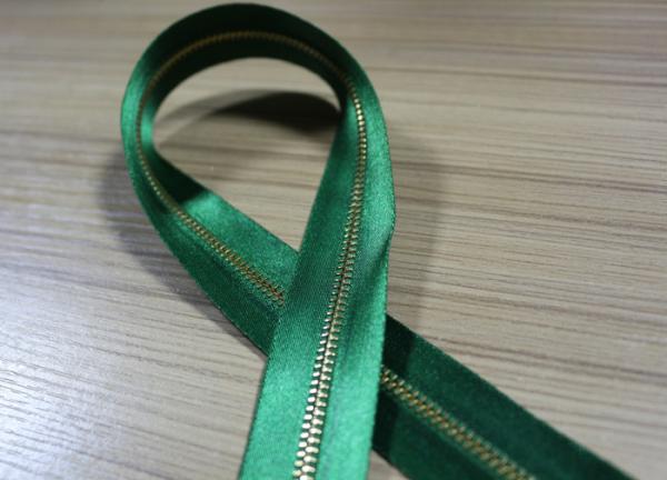 Smooth Soft Satin Tape Sewing Invisible Zipper , Custom Silk Dress Metal Coat Zippers