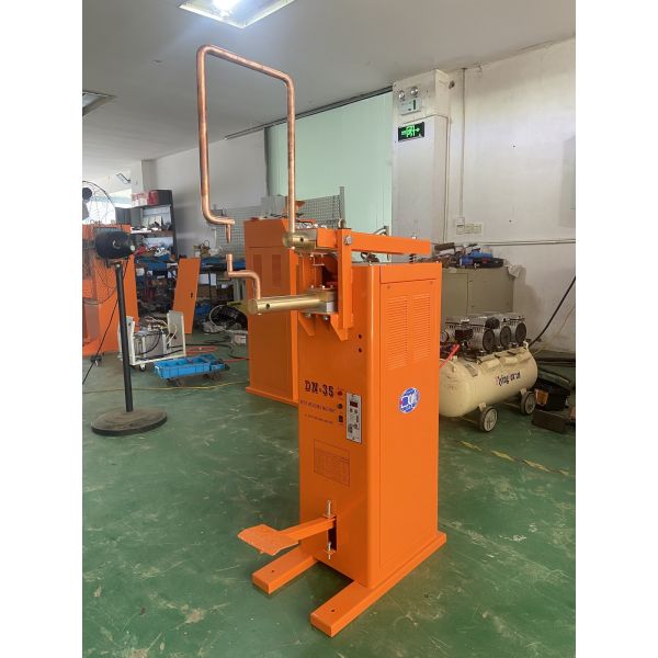 Cucrzr Chromium Zirconium Copper Head Custom Electrode Pedal Spot Welder For Metal
