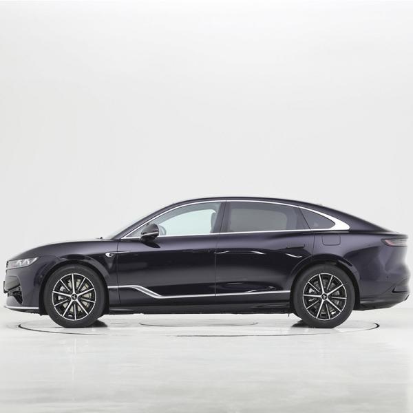 Voyah Electric Passion Hybrid Pure Electric Car Sedan Long Range Vehicle Closed Body Type