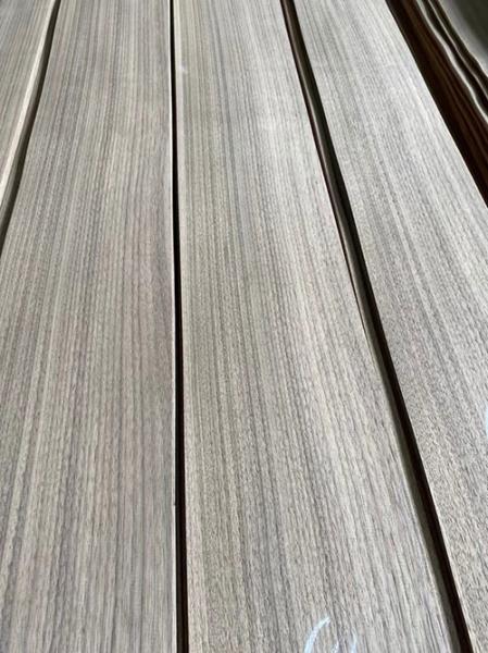 0.6mm American Black Walnut Veneer MDF Straight Grain Veneer Wholesale