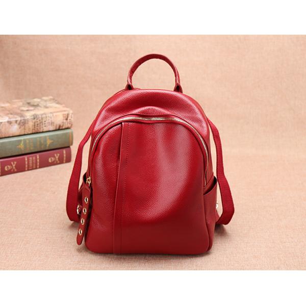 2017 The New Female Cowhide Leather Backpack Lovely Fashion  Leisure Travel Bag