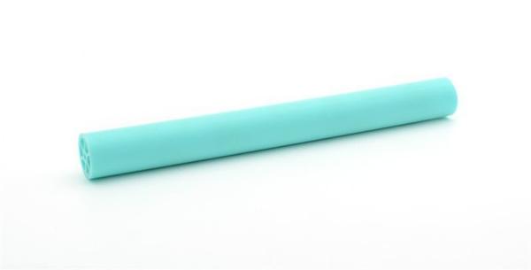 UV Resistant PP Extrusion Green Plastic Door Strips ODM Decorative Wall Profiles Customized