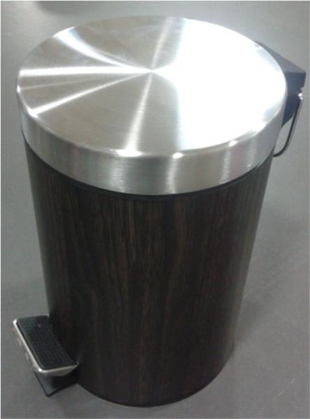 household dust bin