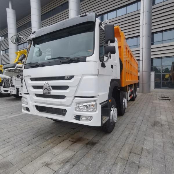 8×4 Drive Wheel Commercial Vehicle Dump Truck with Air Suspension Seat and 600L Fuel Tank