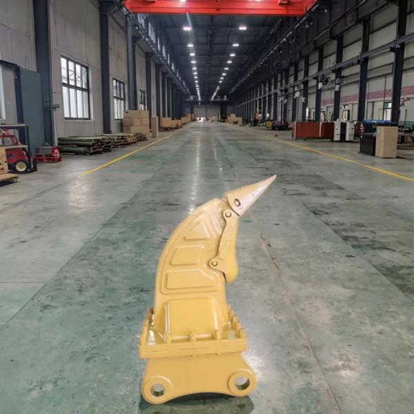 Ripper d'excavatrice pour engins de chantier avec arbre pour sol gelé brisé et sol dur