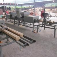 Linha de produção de madeira máquina expulsando dos pés da pálete do bloco da serragem