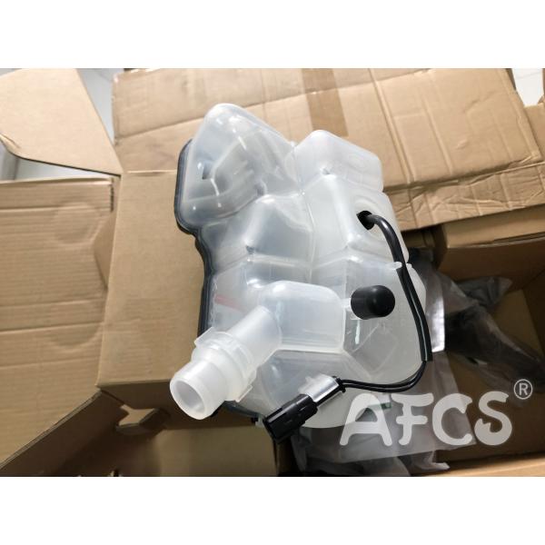 LR024296 31200321 BJ328K218AA Expansion Tank For RANGE ROVER EVOQUE S60 Ⅱ