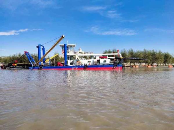 YSCSD300 14 M Spud Length WN250 Cutter Suction Dredger Navio para dragagem de areia de 10 M