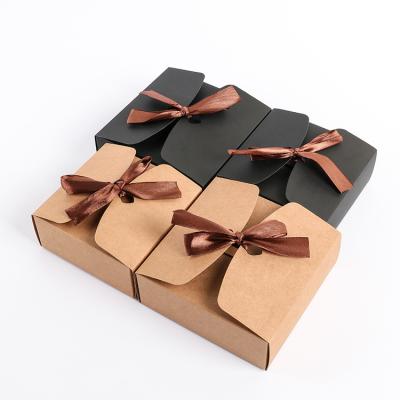 Caixas de presente do papel de embalagem de Whitecard com fita