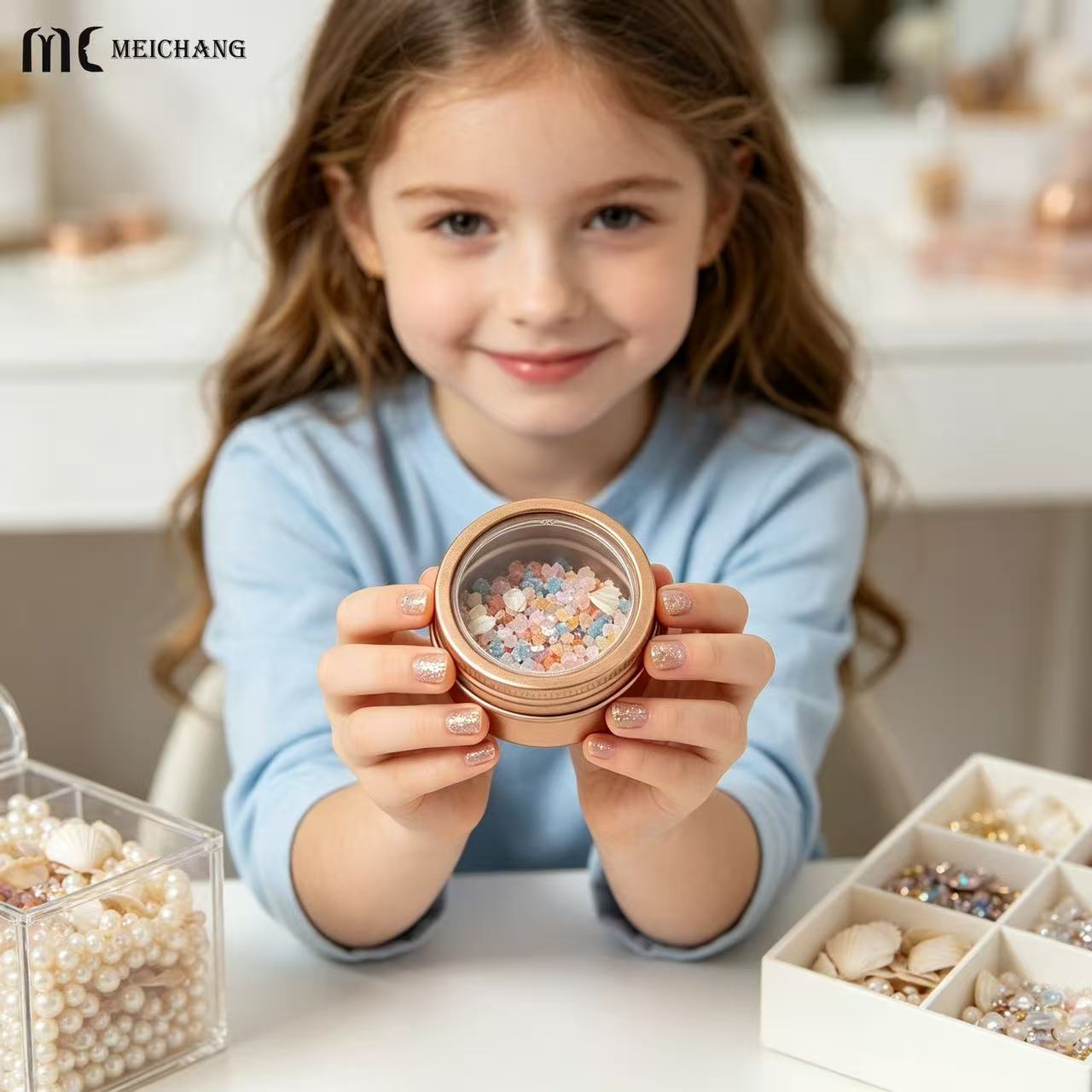 15ml–150ml Round Aluminum Screw Top Tin Jar with Clear PVC Window Lid (MC-809）