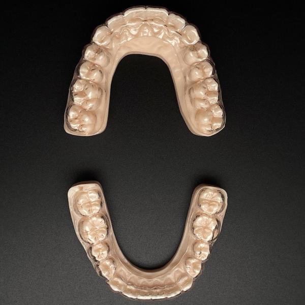 Customizable Teeth Invisible Aligners Clear Braces With Shorter Treatment Time