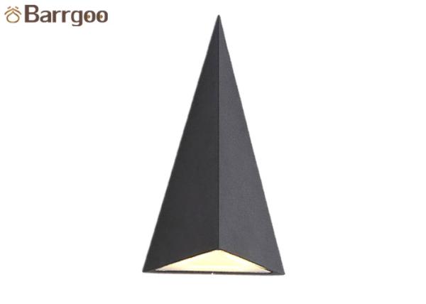 9W Triangle Waterproof LED Wall Mounted Light For Interior Exterior Usage