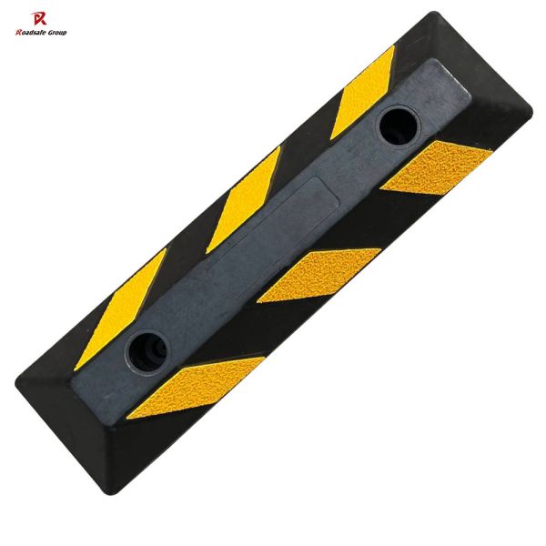 Yellow Black Rubber Wheel Stopper Parking Car Stops