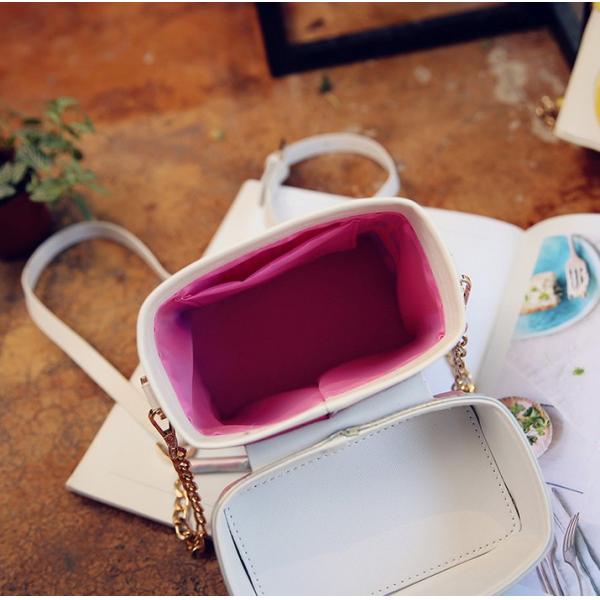 Summer new shoulder bag diagonal female milk box shape straw embroidery female small square package