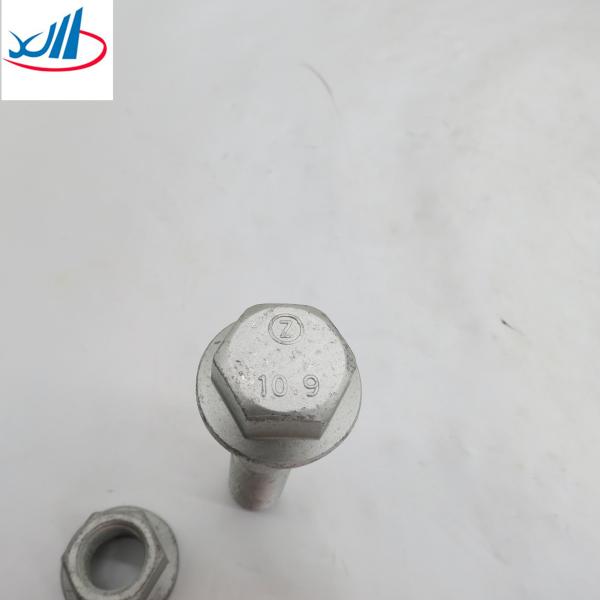 Truck Spare Parts High quality Hexagonal head bolt Q151B1670 cars and trucks