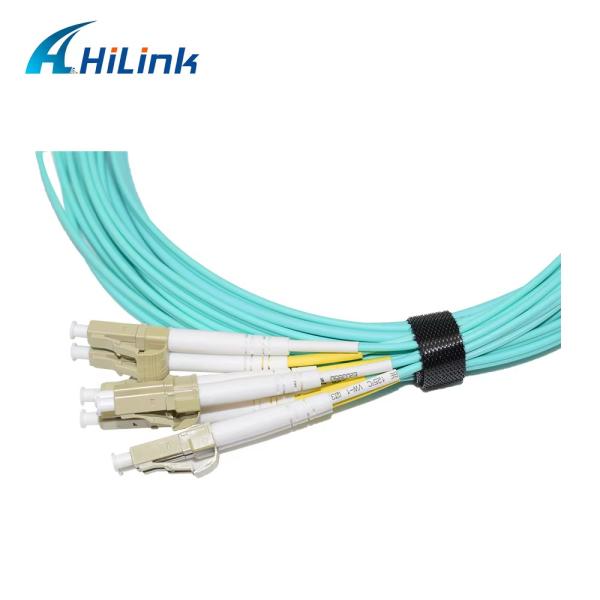 40G QSFP+ から 8xLC AOC 3M ブレイクアウトアクティブ オプティカルケーブル