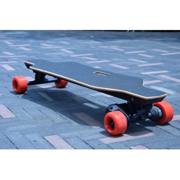 Safe Smart Balance 4 Wheel Skateboard 25km Range Per Charging