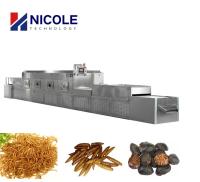 Machine de séchage continue de ceinture de tunnel de dessiccateur industriel à micro-ondes de BSF solides solubles 304