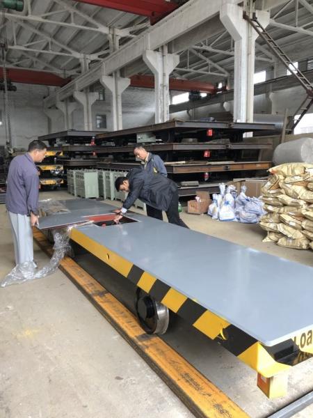 30m/Min 10 Ton Battery Motorized Transfer Trolley para o movimento da tubulação de aço