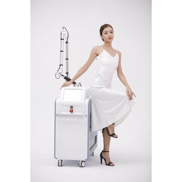 500-800ps Picosecond YAG Laser Machine With Dual Pulse Skin Whitening